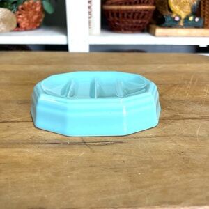 Vintage Pfaltzgraff soap dish